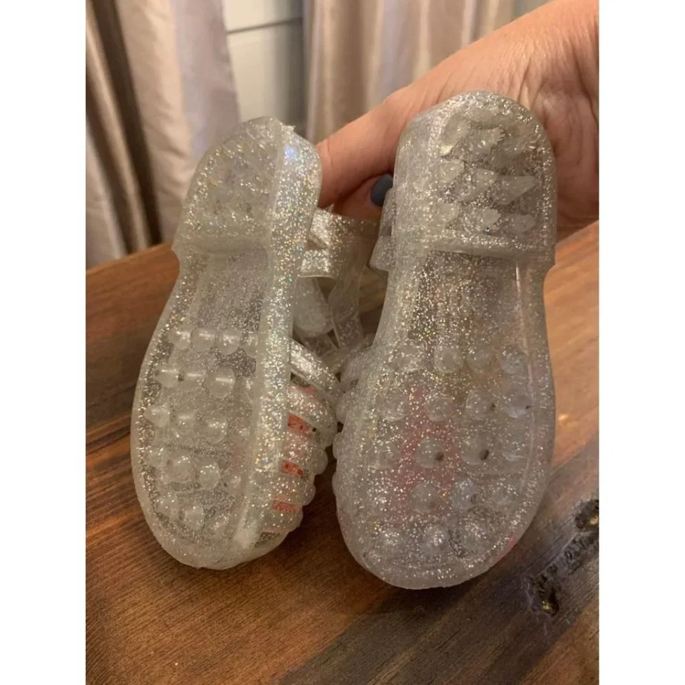 The Children’s Place little girl sandals, like new, watermelon, size 4